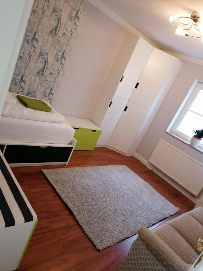 Grosses 4 Zimmer Apartment Naehe Messe Hannover Hanôver Exterior foto